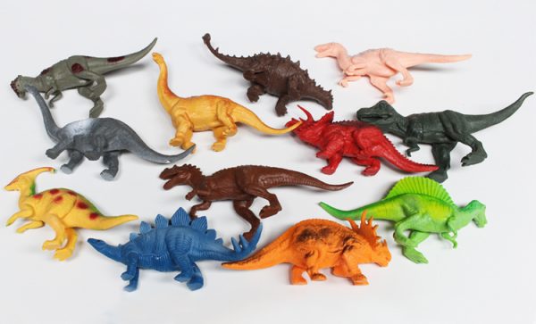12pcs assorted plastic dinosaur toys set