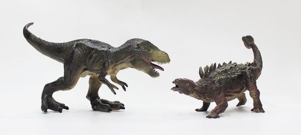 7” Realistic plastic dinosaur toy set
