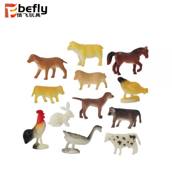 12pcs Plastic solid mini farm animal toy