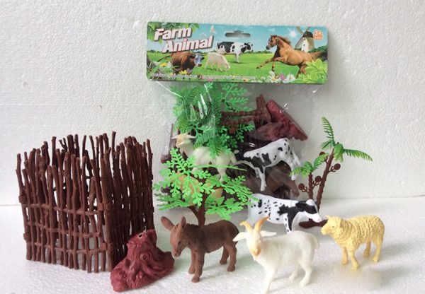 Hollow farm animal toy set