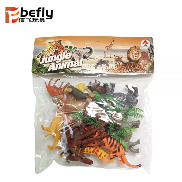 16pcs Plastic small wildlife toy set
