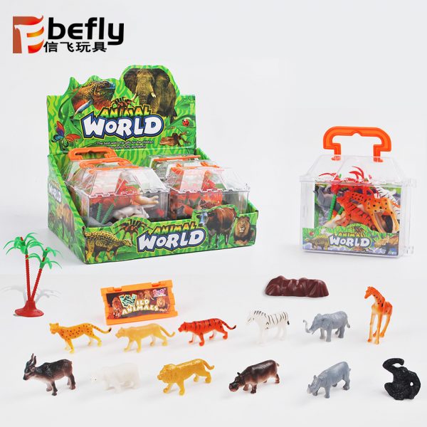 Wildlife toy plastic miniature animals