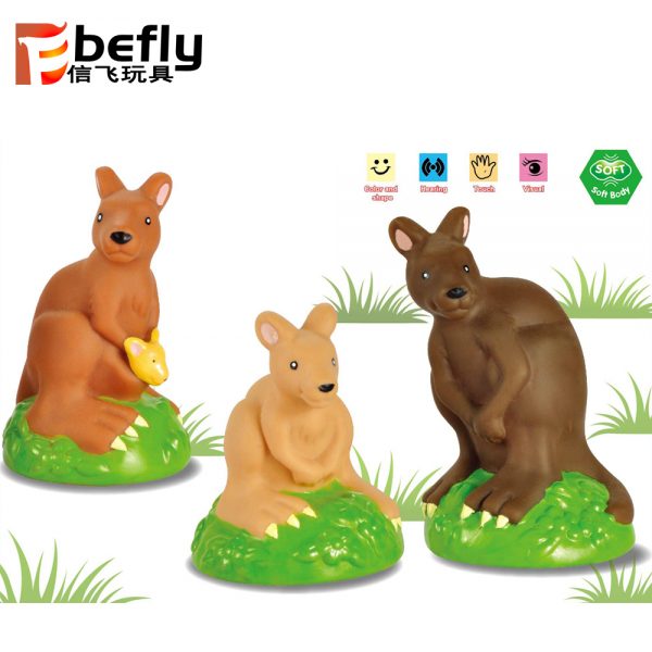 Vinyl kangaroo animal model toy