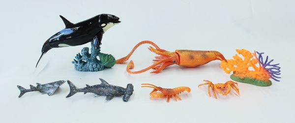 Movable deep ocean animal figure plastic sea life toy