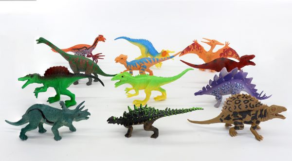 Solid 7 inches 12pcs solid plastic toy dinosaur figure