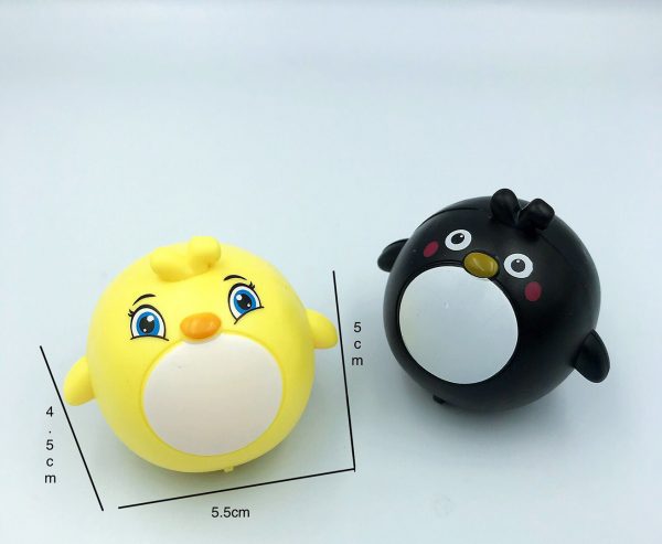 Cheap capsule toy pull back animal