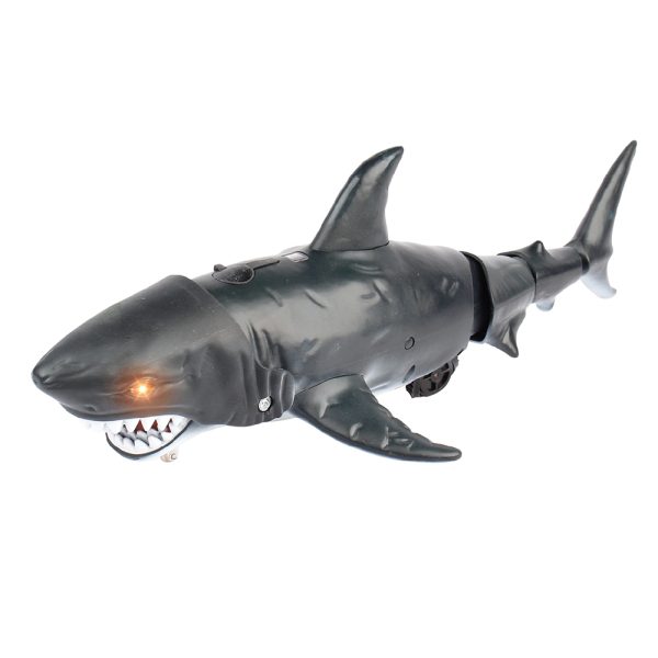 Movable jar tail spray toy radio control shark