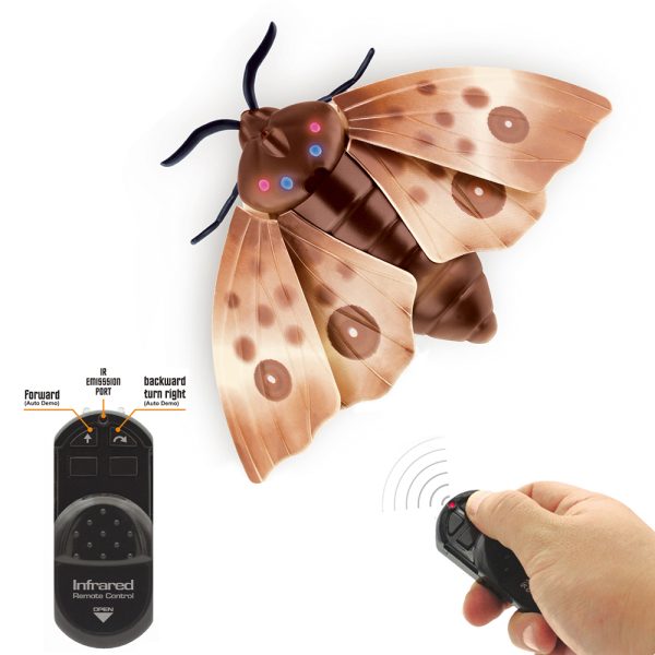 plastic moth walking animal 10m Control distance rc insect toy